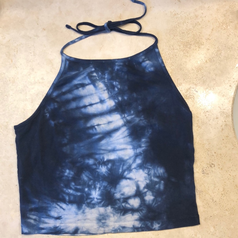 Brandy Melville cropped halter top